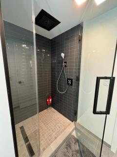 Ocean View Entire Condo In Downtown With Pool and Gym - Miami - 2
