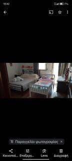 Mavridis House - 9