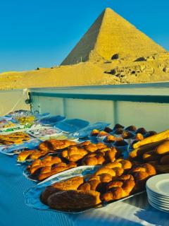 White House Pyramids view - Il Cairo - 4
