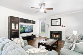 Relaxing home close Six Flag 21 miles to airport - 4