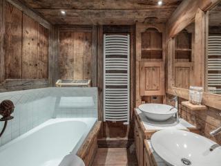 Chalet spacieux, skis aux pieds, cheminée, parking, WiFi - FR-1-565-114 - Les Allues - 5