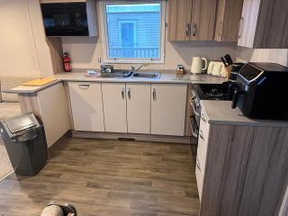 3BR-Sleeps6-Parking-Pool-NearBeach&Skegness - Skegness - 6