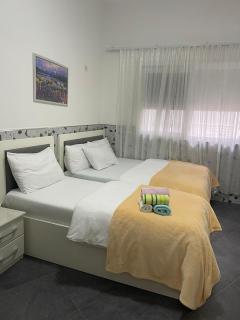 nikolli apartament - Shëngjin - 1