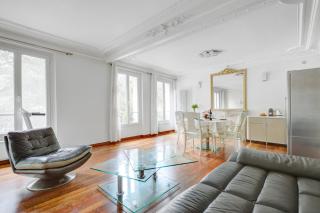 Place de la République - Suite Haussmannienne - París - 0