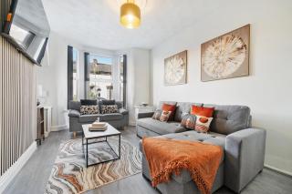 Miranda House - Air Host & Stay - Sleeps 7 - Liverpool - 6