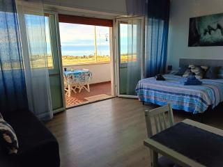 Mare e Relax 1 Melody Sea Front 10' da FCO Airport - 2