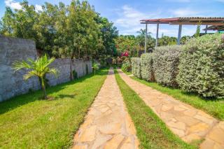 Refúgio Incrível: Área Verde, Piscina e 4 Quartos - Caldas Novas - 3