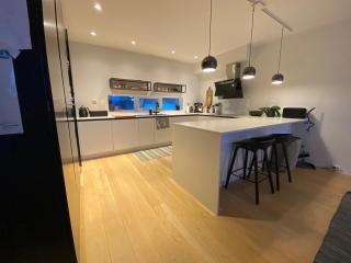 Artic Home- With spectacular view - Tromsø - 3
