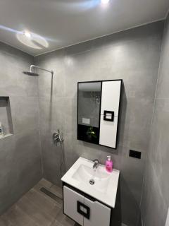 Greis Apartments - Tirana - 5