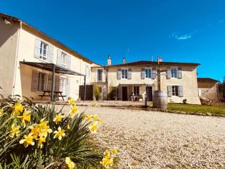 Gites Rue Du Chateau - Ruffec - 5