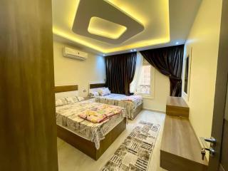 3BR Modern Apt -Mohaddessin - Cairo - 8