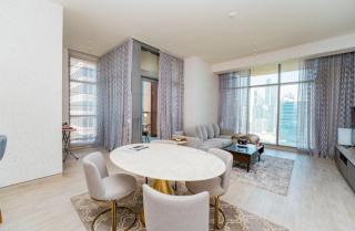 Burj Khalifa Skyline View 2BR Apt Downtown - Dubai - 0