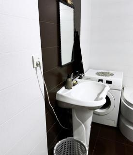 Cozy apartment flame towers view - Baku - 5