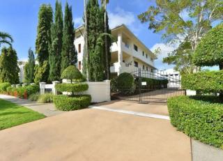 Central Parks - 3 Bedroom Apt - Cairns North - 0