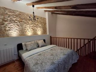 Les Volets Verts, ROUSSINES, CHARENTE, 16310 FRANCE - 1