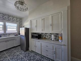 Cozy Craftman Cottage in Quiet Historic Vallejo Neighborhood - Vallejo - 2
