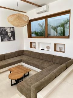 Barong Bingin Villa - Uluwatu - 2