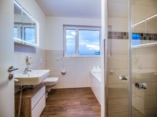 Luxuriöse Ferienwohnung am Störmthaler See - Grosspösna - 2