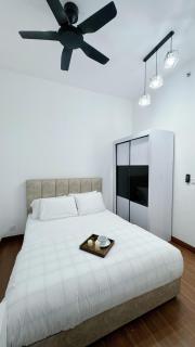 Discover Your 3-Bedroom Oasis at Sunsuria Forum Setia Alam - 3