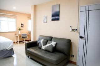 Near BTS Bearing Skytrain- Homey living Townhome - 4 Bedrooms - 4