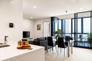 Breathtaking Ocean View Apt in Southport - Gold Coast - 8