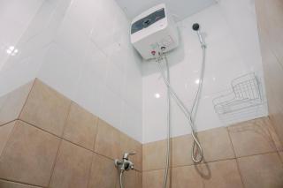 Good Deal and Nice Studio Green Pramuka City Apartment By Travelio - Jakarta - 8