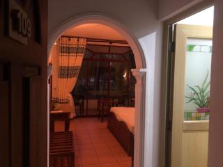 Hotel Lagoon Paradise - 9