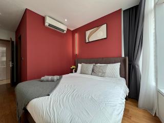 Sky Suites Lovely 3BR Suite at KLCC - Kuala Lumpur - 3