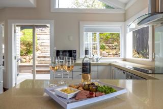 Cape Cottage - Stay Waiheke - Oneroa - 3