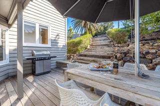 Cape Cottage - Stay Waiheke - Oneroa - 1