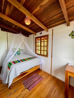 Pangea Lodge Tropical Vibe Home with Shared Pool - Manzanillo - 1