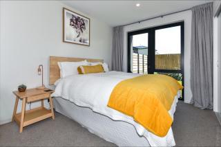 Latimer Central - Christchurch Holiday Homes - Christchurch - 6