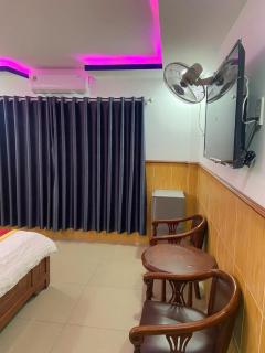 Bảo Vy Hotel SG - by BAY LUXURY - 6