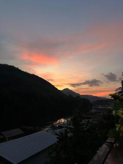 ชอว์ งาทอง รีสอร์ต Chor Ngar Thong Erawan Kanchanaburi - 2