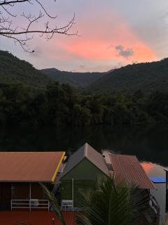 ชอว์ งาทอง รีสอร์ต Chor Ngar Thong Erawan Kanchanaburi - 3