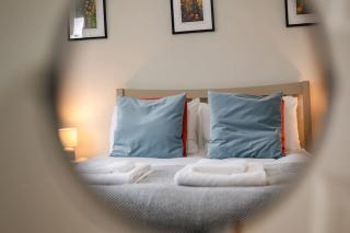 5bed hse with indoor pool and parking - Chesterton - 9