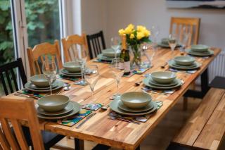 5bed hse with indoor pool and parking - Chesterton - 1