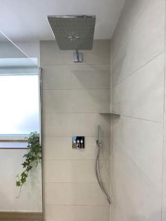 Appartement Moderne et Spacieux, à 10 min de la Gare - Colmar - 3
