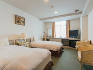 Hotel New Century - Città di Okinawa - 4