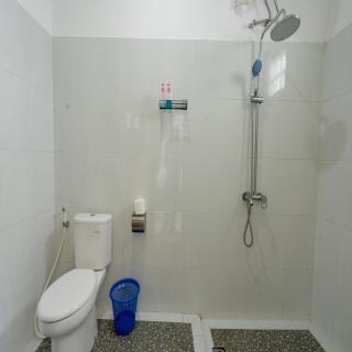 Batur Kencana Villa Mitra RedDoorz - Baturaja - 3