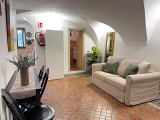 Medieval Experience, with Panoramic View - Pigna - 7