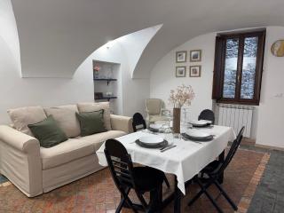 Medieval Experience, with Panoramic View - Pigna - 3