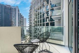 Modern Home Minutes Away from Downtown - Dubai - 4