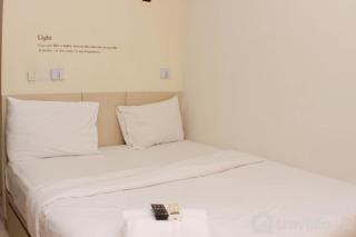 Cozy Living Studio Room at Springlake Summarecon Bekasi Apartment By Travelio - 0