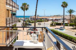 Luxe 6 pers strand app met zeezicht en zwembad Arenal Beach - 0