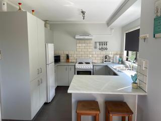 Lazy Lake Retreat - Lake Taupo - Taupo - 6
