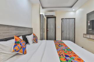 FabHotel LS Grand - Varanasi - 1