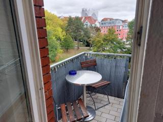 Wohnung in zentraler Lage mit Blick ins Grüne - Erfurt - 5