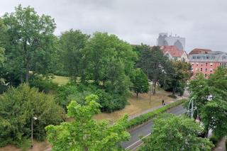 Wohnung in zentraler Lage mit Blick ins Grüne - Erfurt - 1