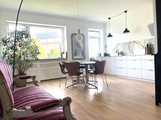 Lys, charmerende, tæt på strand - Hellerup - 4